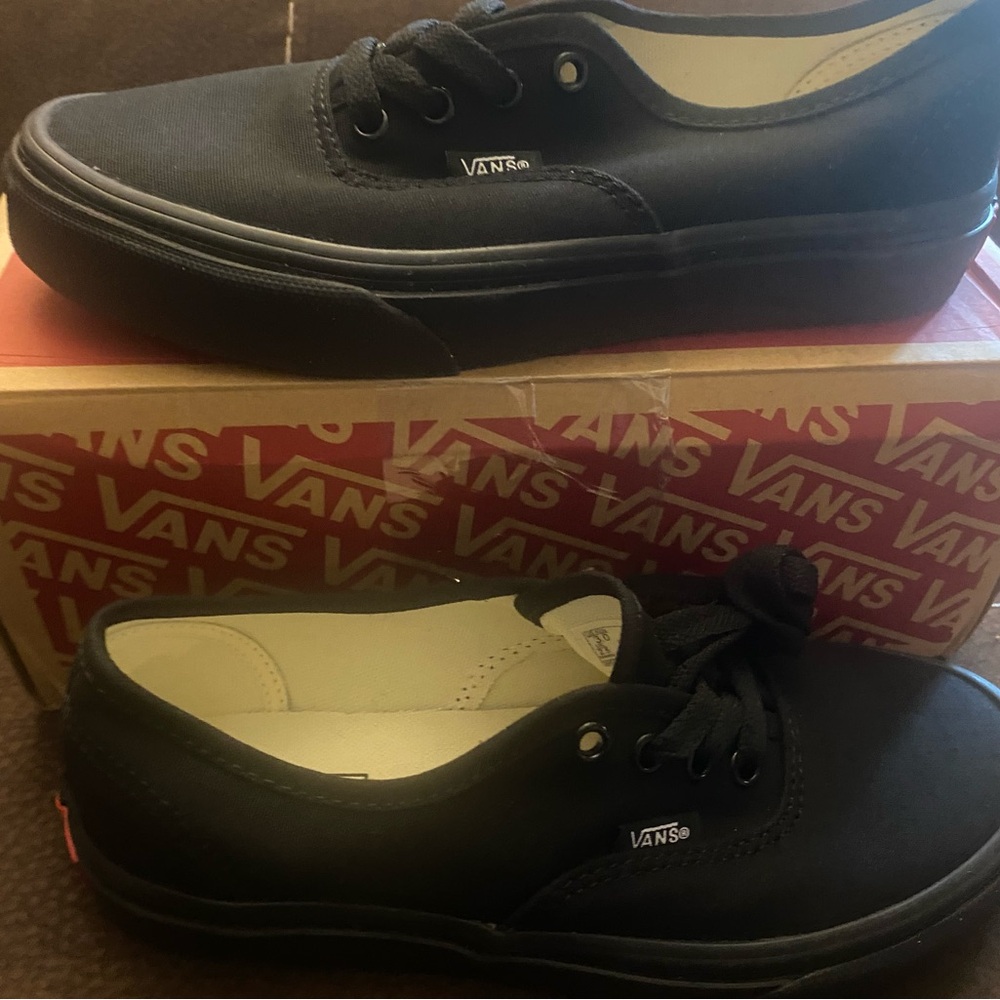 Vans Kids Shoes in Black